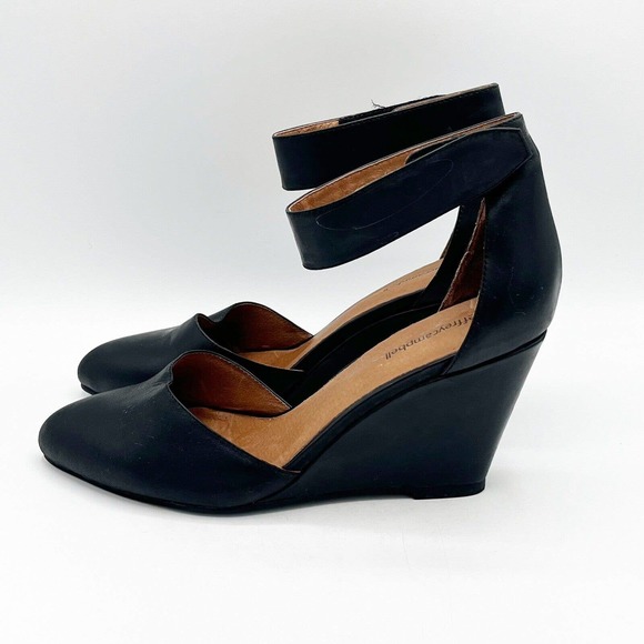 Jeffrey Campbell Tatum Wedge Heel Leather Ankle Strap Shoe - Picture 12 of 12